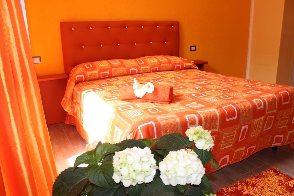 B&B Fontevecchia Castelsardo Rum bild